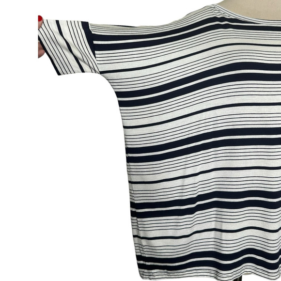 Glam off white navy blue short sleeves oversized knit top size small - Picture 6 of 11